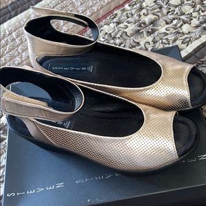 Steve madden wedged rose gold sandal🙌🏽